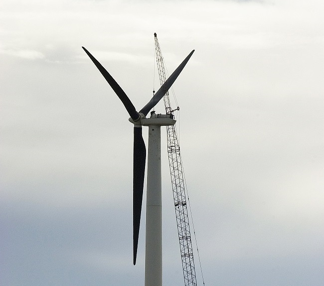 For the third year in a row, the House Climate and Energy Finance and Policy Committee has approved a bill that would require renewables to be the power source of choice when replacing a retired power plant. House Photography file photo